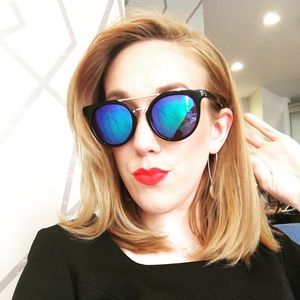 Meet your Posher, Nellie